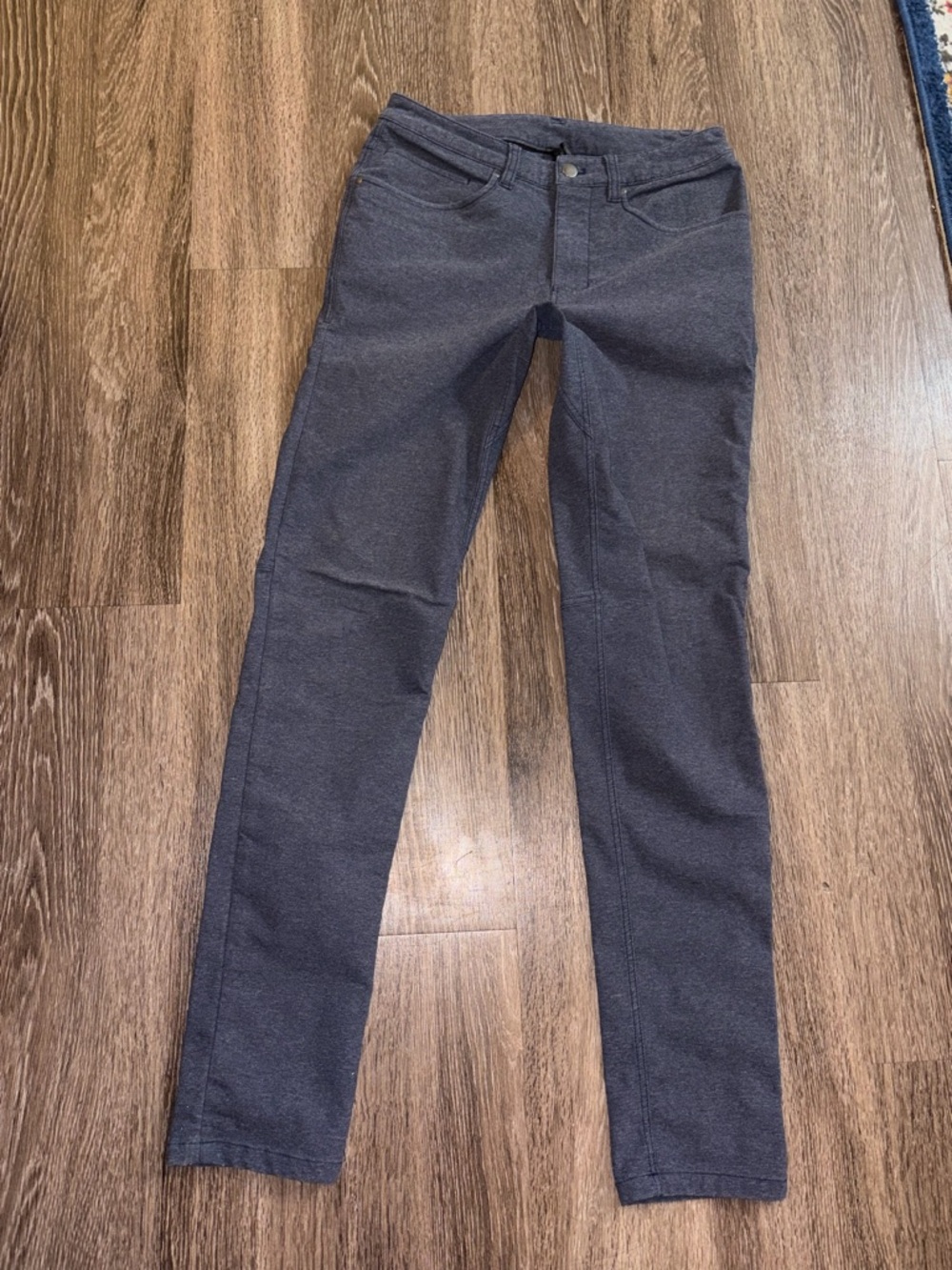 Lululemon Mens ABC Pant Slim Tech Canvas Heathered Deep Navy 26X32” Denim Jean